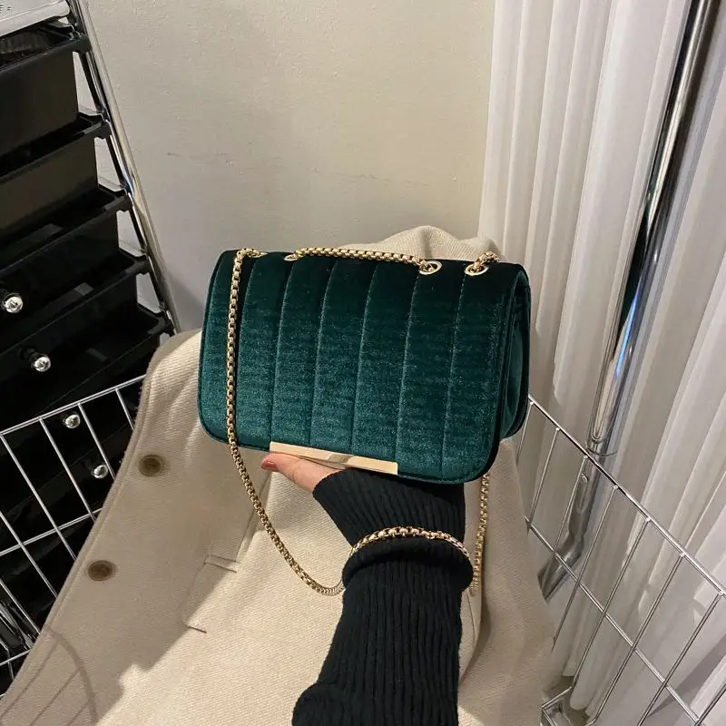 Green Velvet Chain Crossbody Bag for Women - Image 7