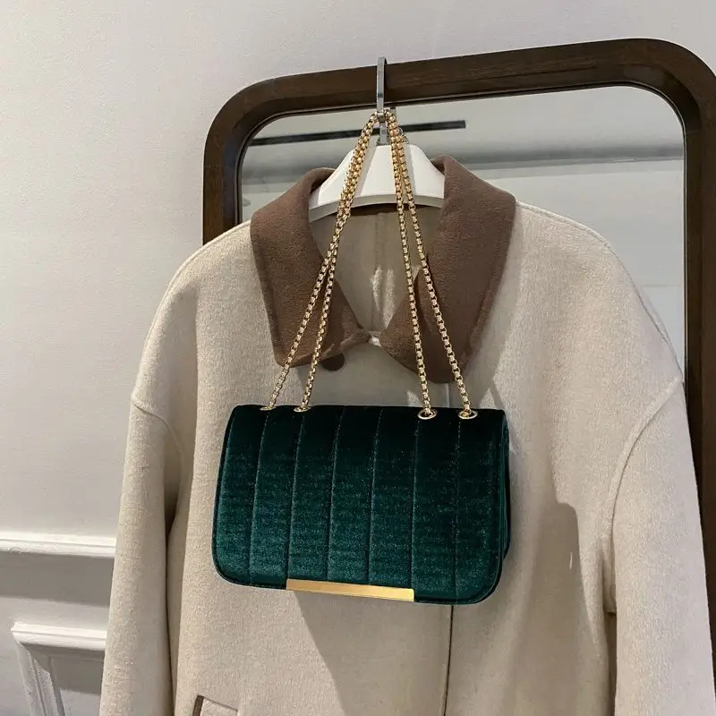 Green Velvet Chain Crossbody Bag for Women - Image 9