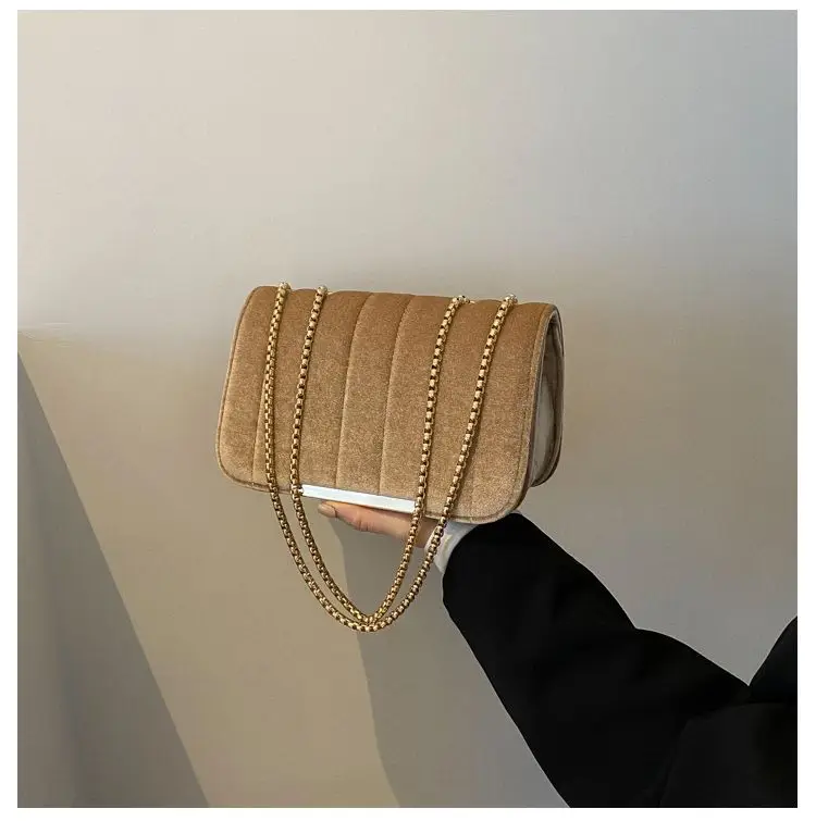 Green Velvet Chain Crossbody Bag for Women — feature 11
