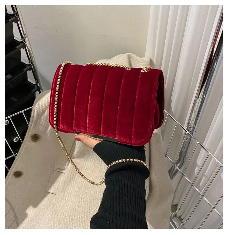 Green Velvet Chain Crossbody Bag for Women — feature 20