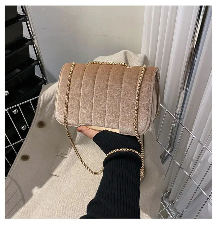 Green Velvet Chain Crossbody Bag for Women — feature 22