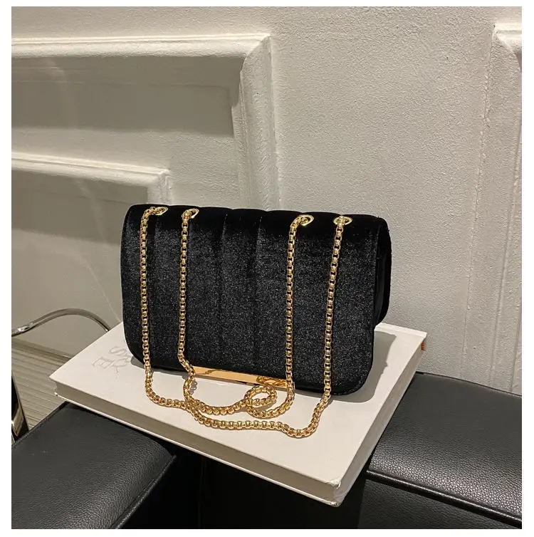Green Velvet Chain Crossbody Bag for Women — feature 25