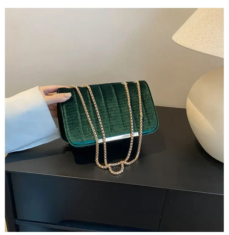 Green Velvet Chain Crossbody Bag for Women — feature 8