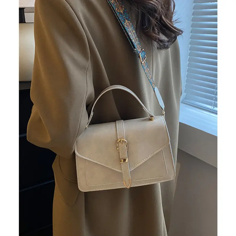 Retro Black Crossbody Bag for Women 2026 - Image 7