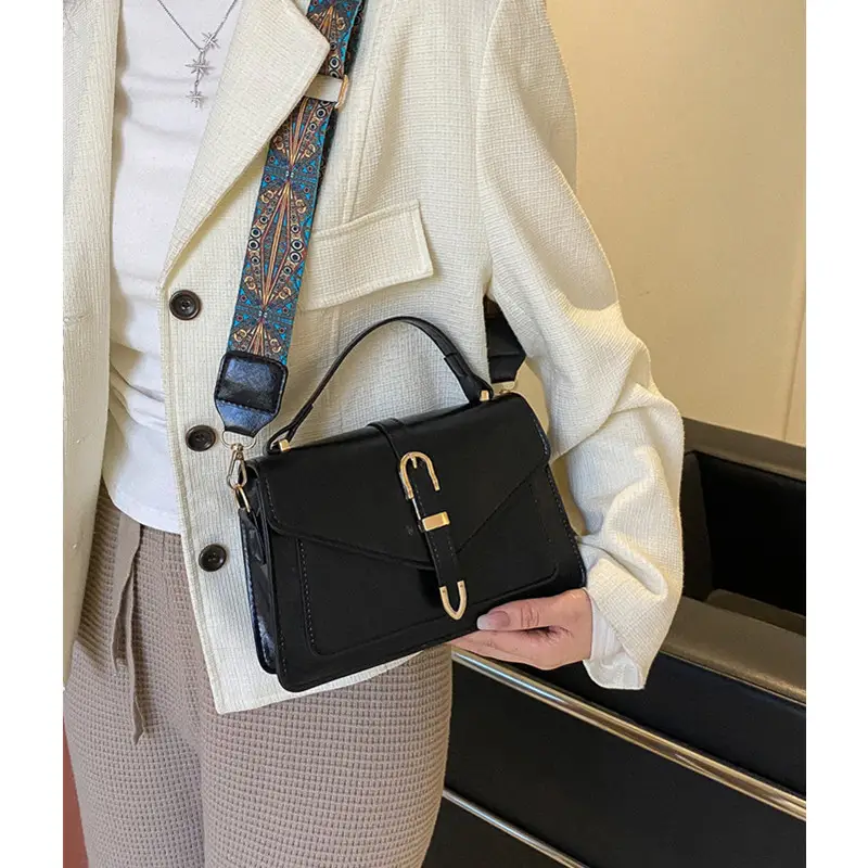 Retro Black Crossbody Bag for Women 2026 - Image 8