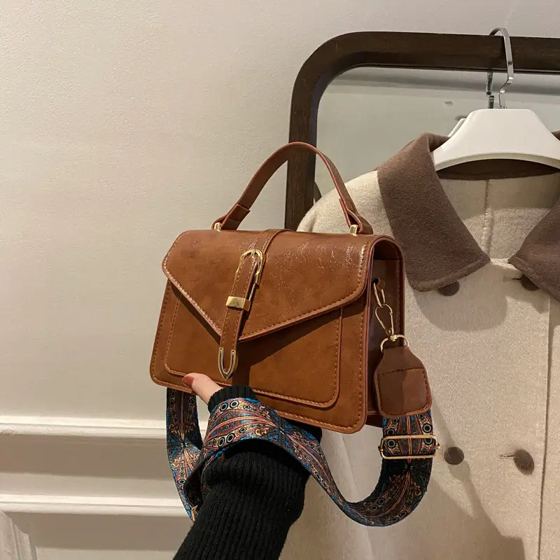 Retro Black Crossbody Bag for Women 2026 - Image 3