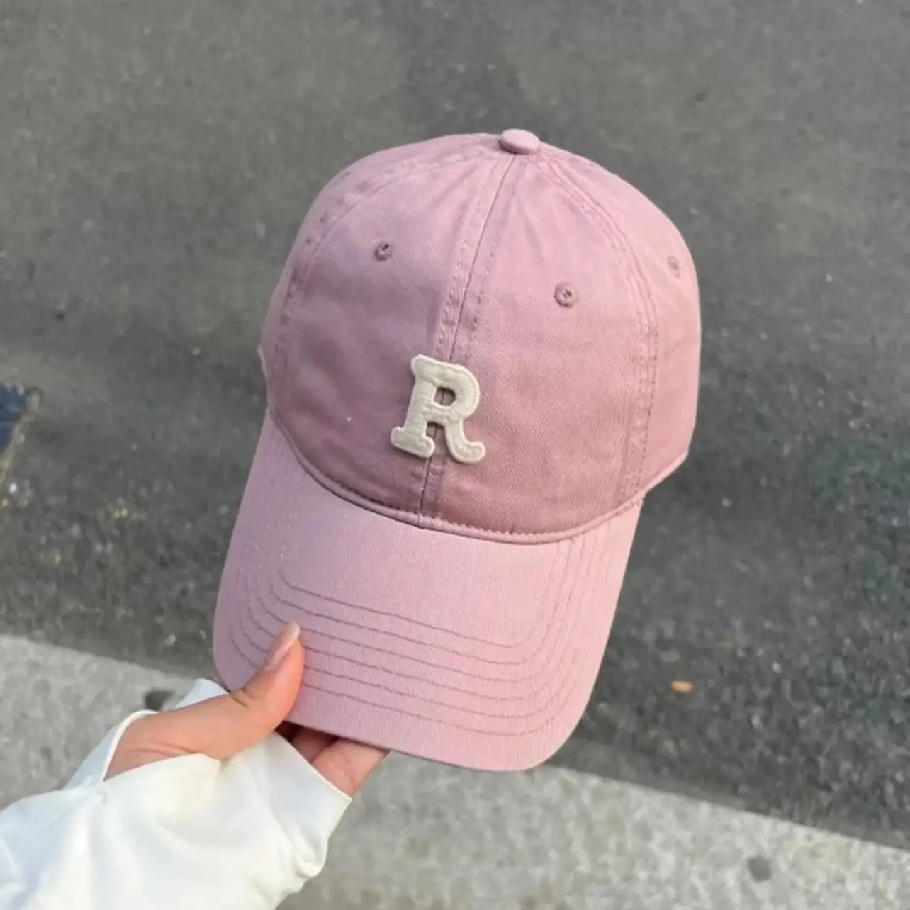White R Label Baseball Cap for Men Women Summer - Image 15