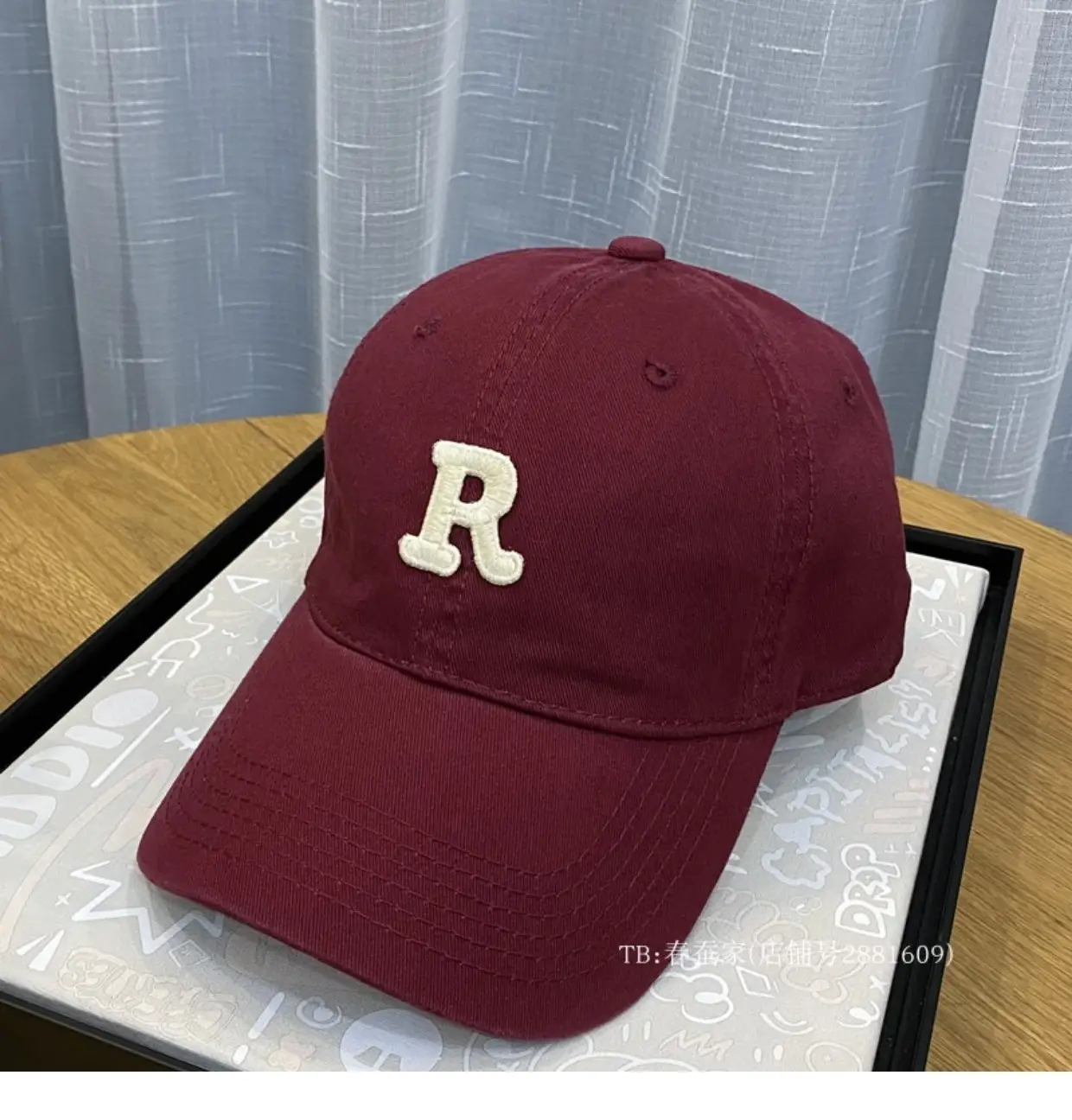 White R Label Baseball Cap for Men Women Summer - Image 9