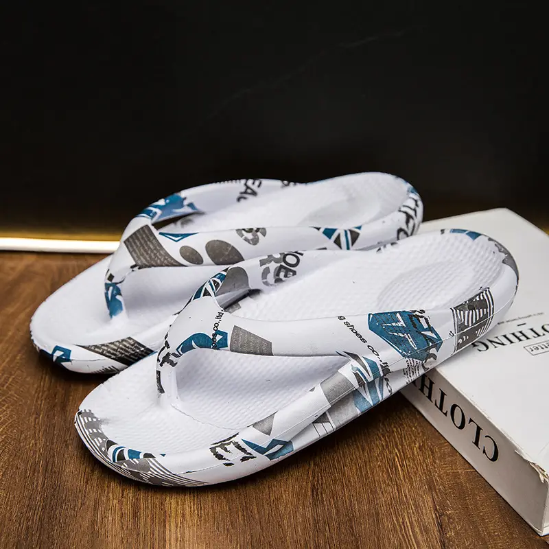 2026 New Cross-Border Flip-Flops for Men, Summer Large Size Flip-Flops for Men, Lightweight Non-Slip Outdoor Couple Beach Shoes