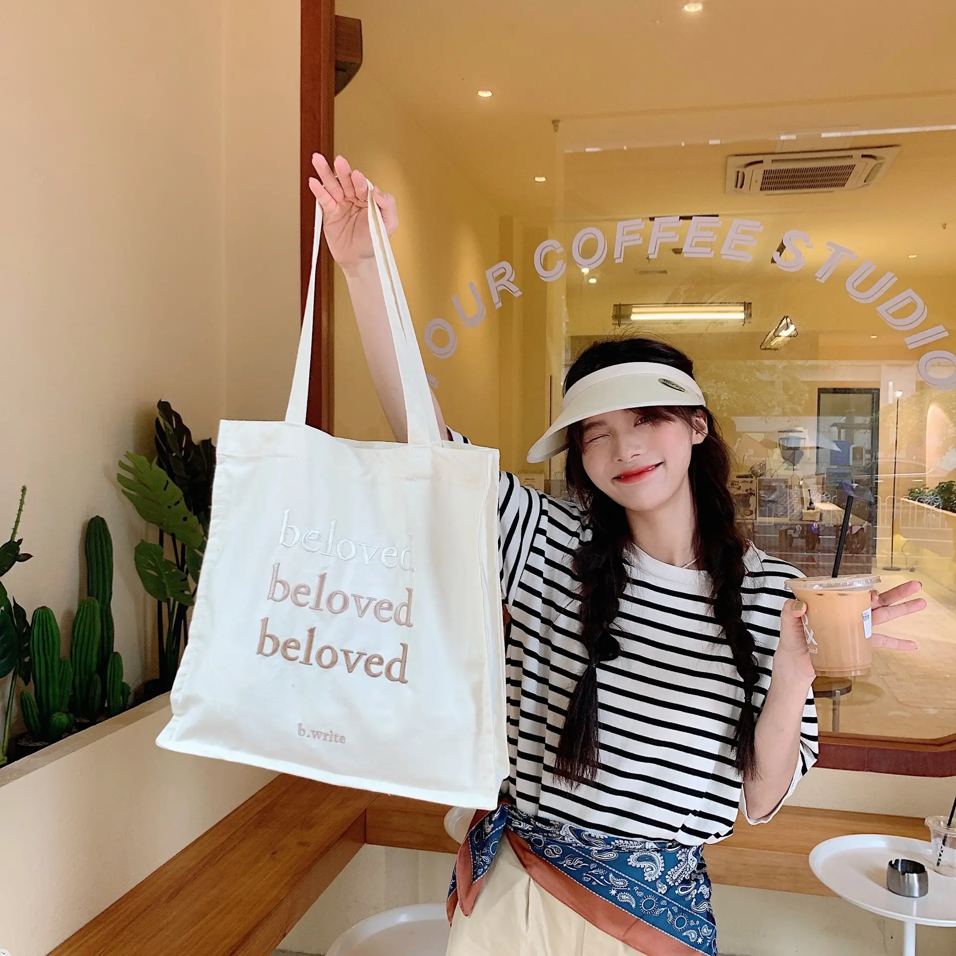 Korean Style Letter Embroidered Canvas Bag for Girls