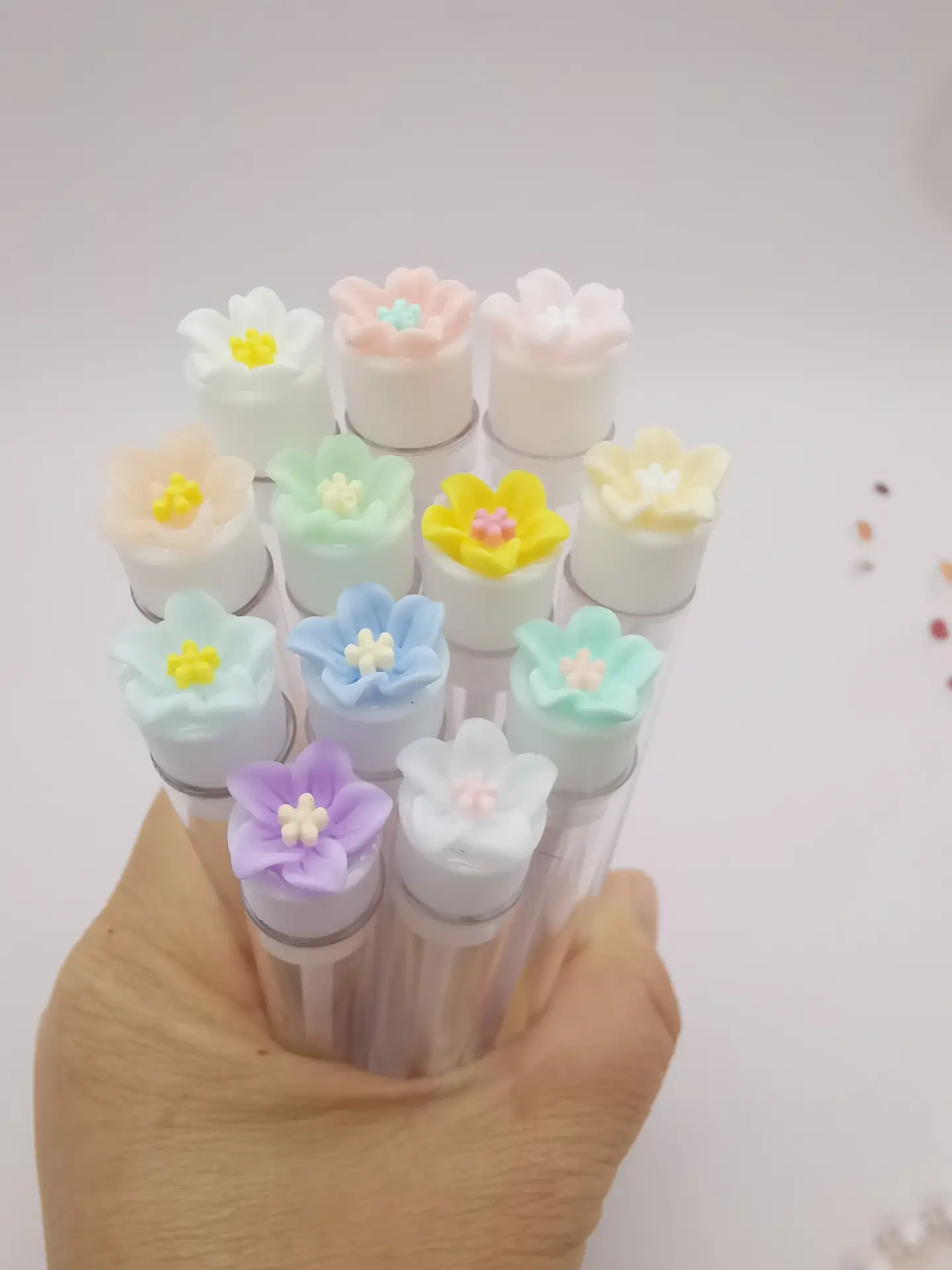 2023 Reusable Flower Eyelash Brush Multi-Color False Eyelashes - Image 9