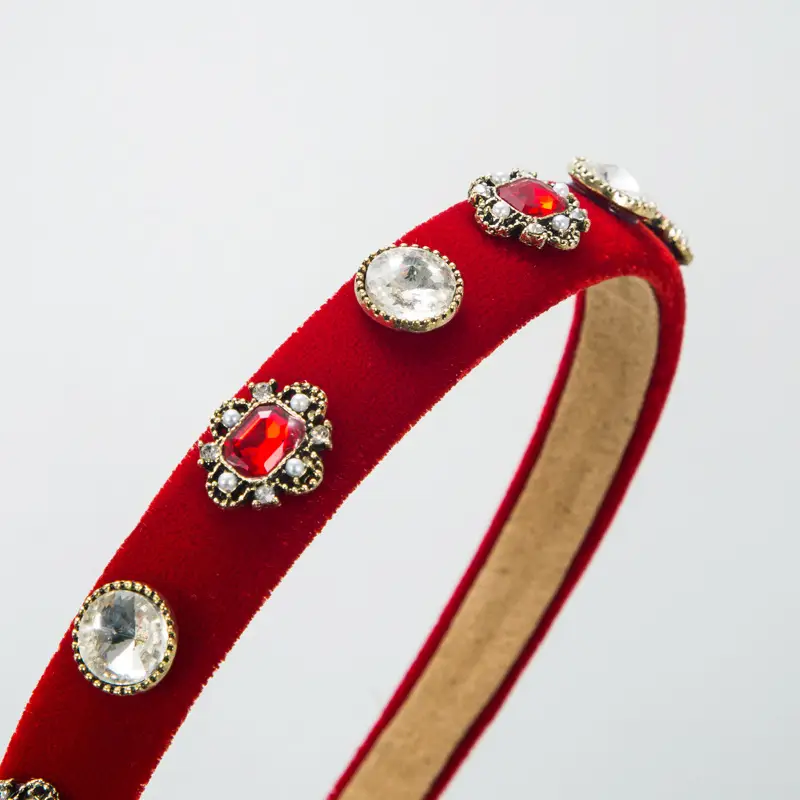 Red Glass Drill Hairband with Fine Edge - Image 6