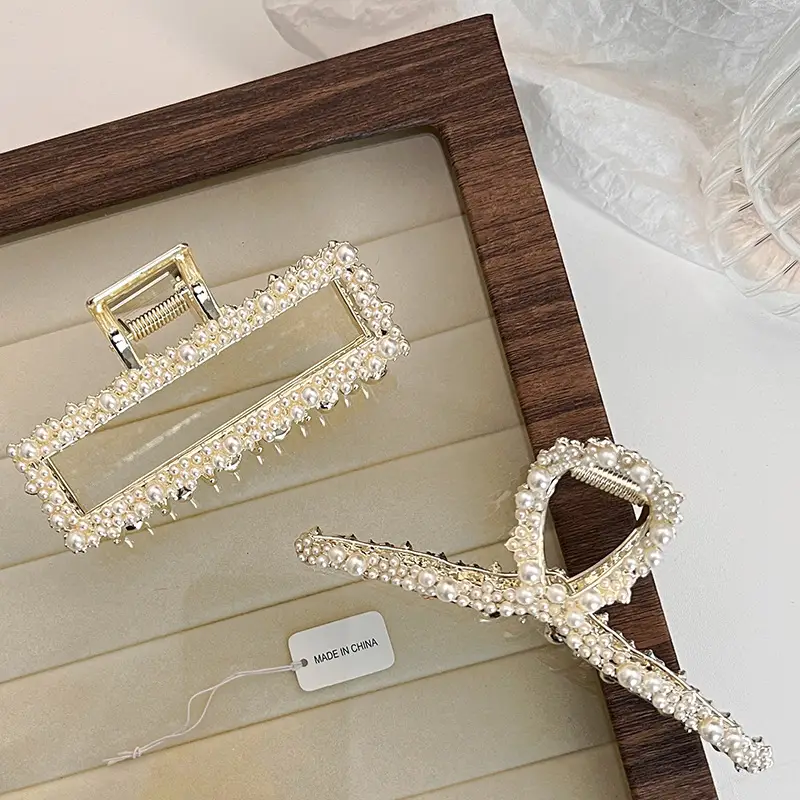 Pearl Flower Cross Hair Clip with Gold Plated Design - Image 4