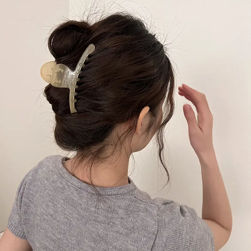 Oversized Korean Hair Clips for Women Wholesale - Image 7