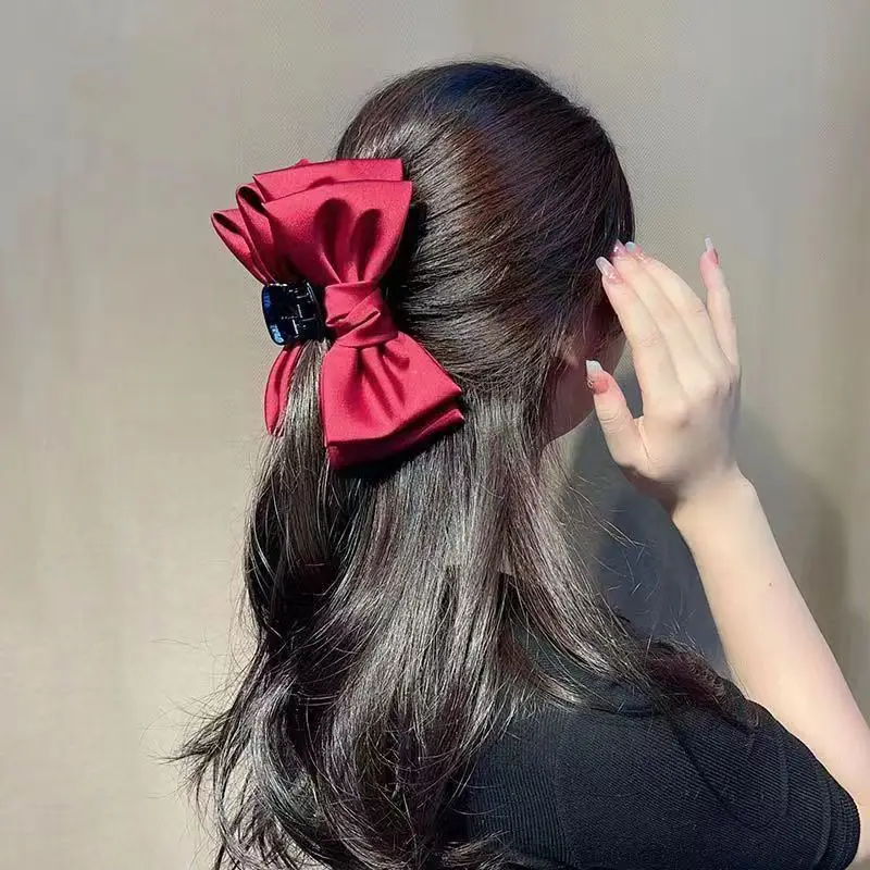 Red Shark Clip for Women's Hair Pony