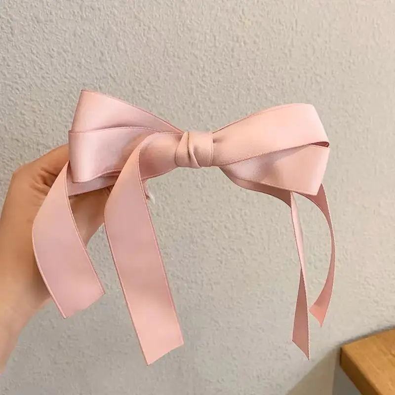 Pink Bowknot Hairpin Clip for Women - Image 2