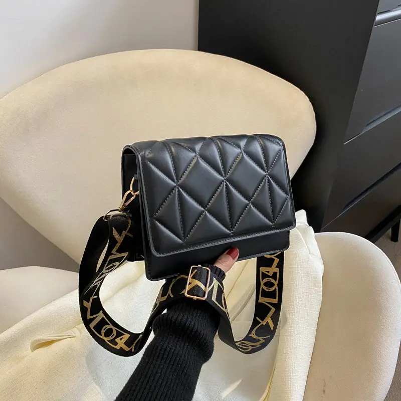 Black Rhombic Shoulder Bag Women 2023 - Image 7