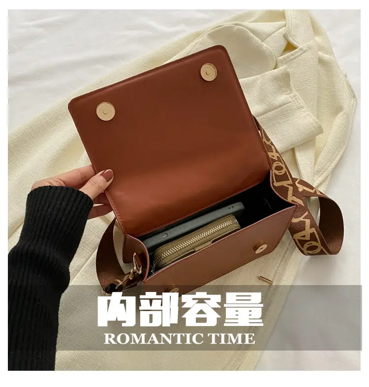 Black Rhombic Shoulder Bag Women 2023 — feature 5