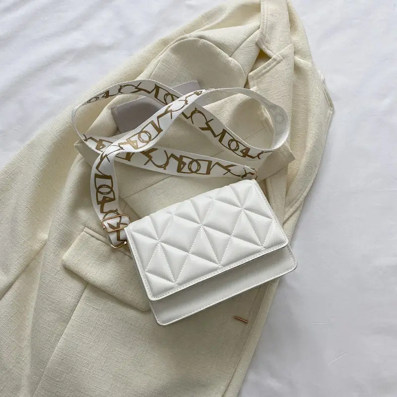 Black Rhombic Shoulder Bag Women 2023 - Image 4