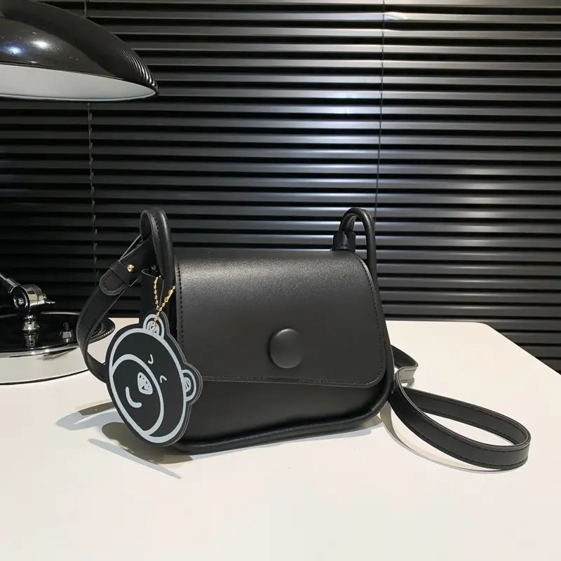 Retro Women's White Crossbody Bag 2026 - Image 4