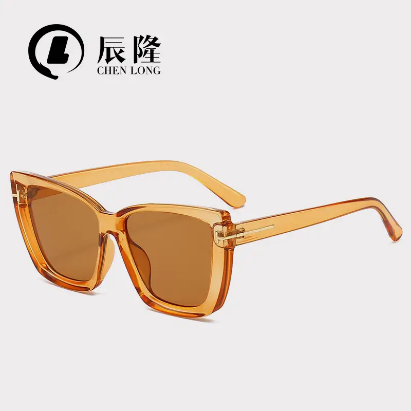 Women's Butterfly Driving Sunglasses Black 8244T - Image 6