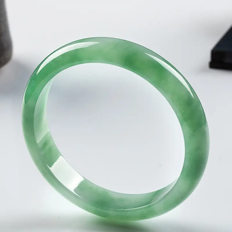 Clearance Random Natural Myanmar Jadeite Bracelet Light Green - Image 4