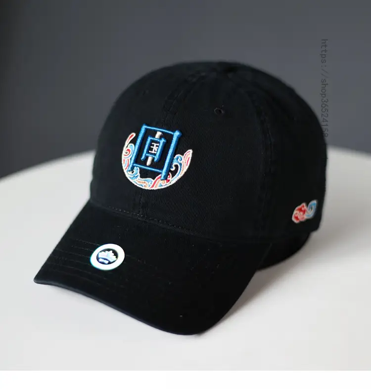 New National Three-Demanded Baseball Cap Women Black Embroidered — feature 11