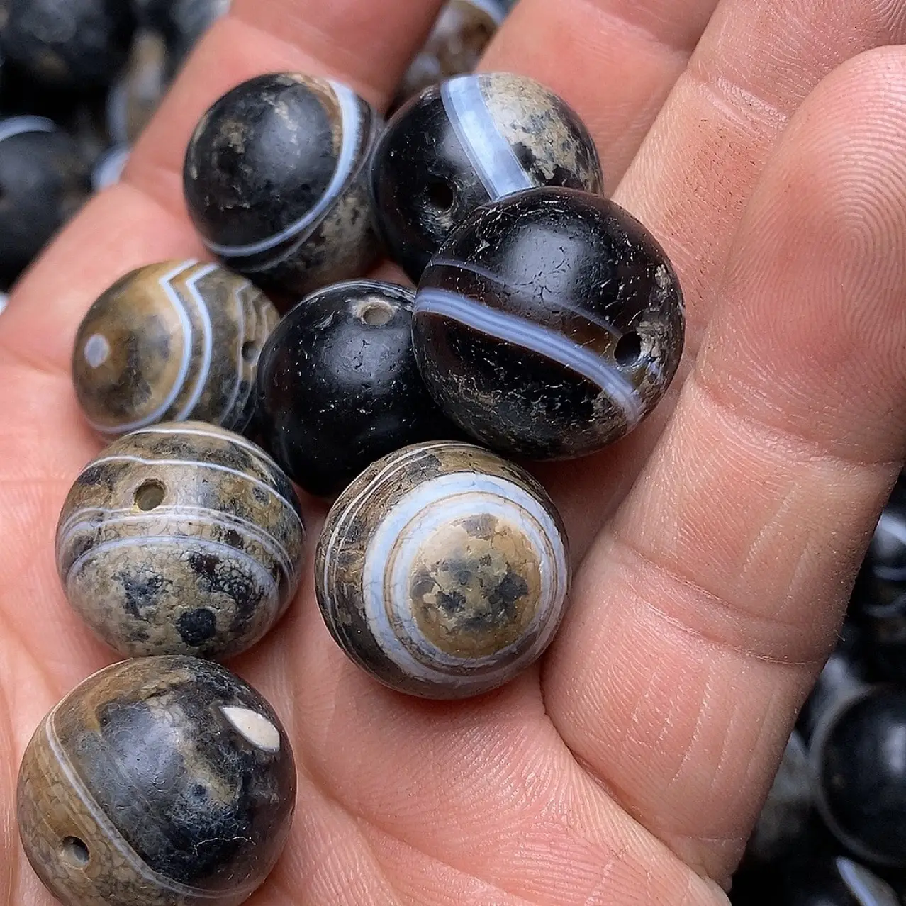 Natural Carnelian Agate Round Beads Single Beads - Image 3