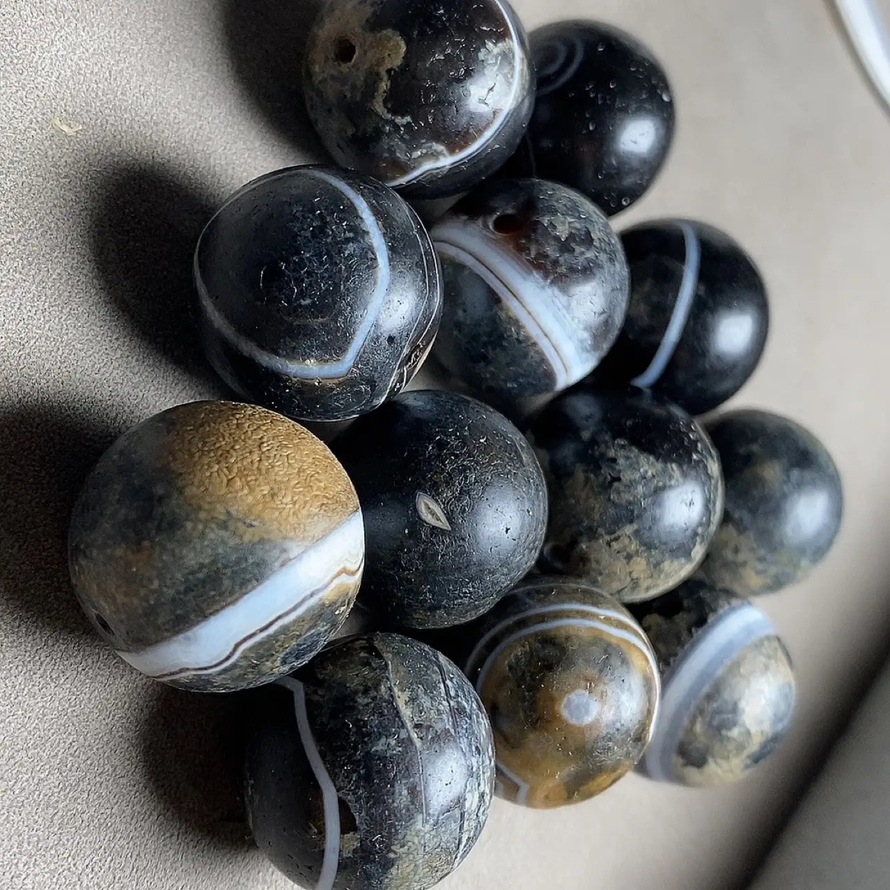 Natural Carnelian Agate Round Beads Single Beads - Image 4