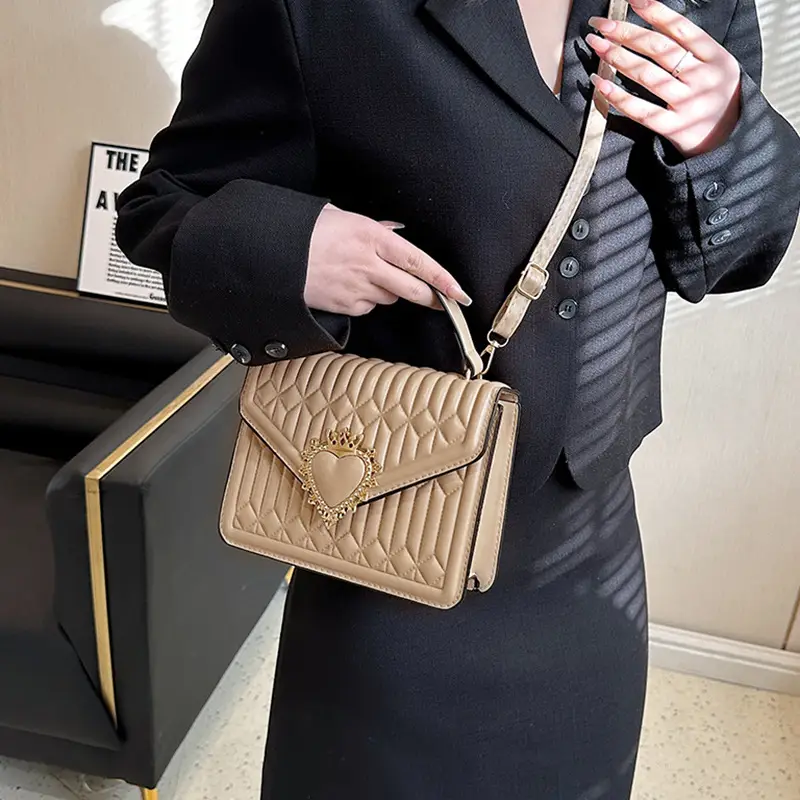 2023 Women's Pleated Shoulder Crossbody Bag Set - Image 4