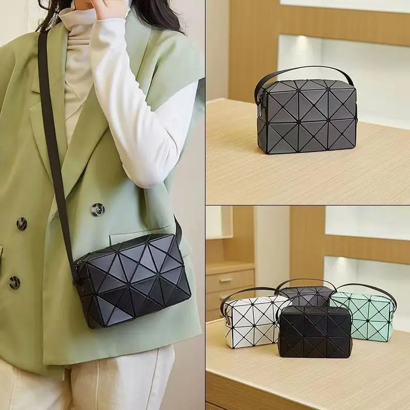 2025 Geometric Diamond Crossbody Bag for Women — feature 8