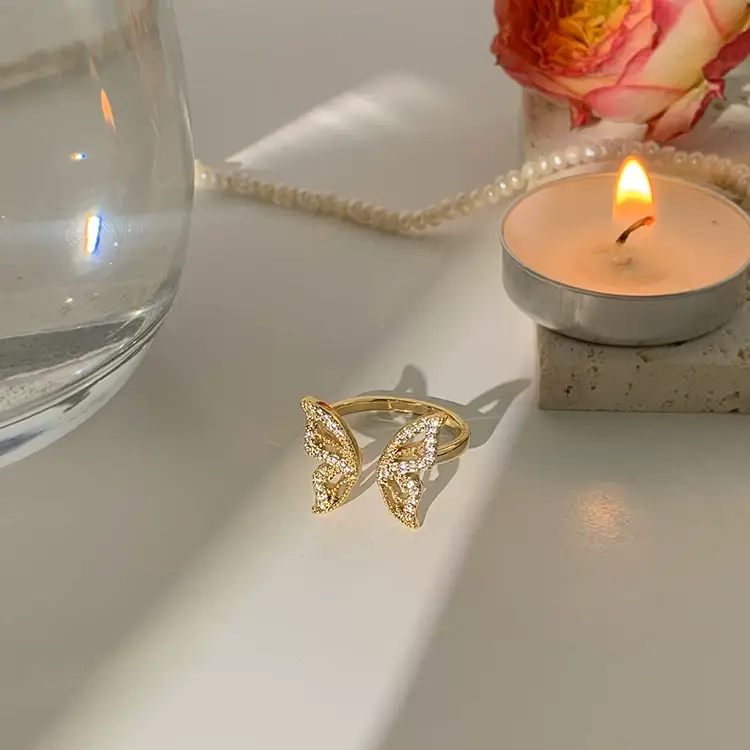 Golden Butterfly Index Finger Ring with Clear Stones — feature 2