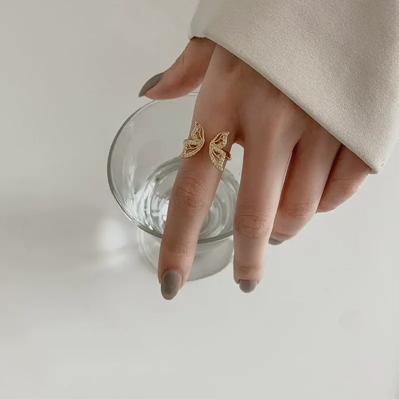 Golden Butterfly Index Finger Ring with Clear Stones — feature 9
