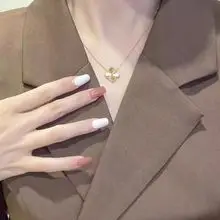 Golden 18K Wedding Rings for Women & Men — feature 5