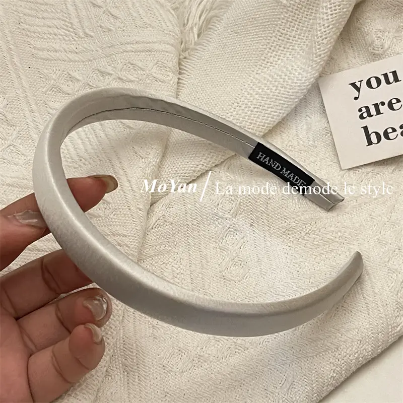 French Style Black Hair Hoop for Women - Image 3