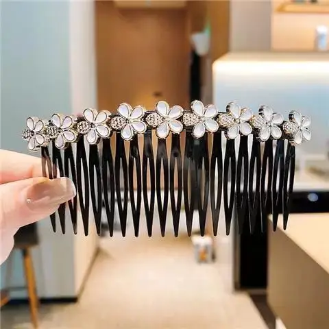 8# White five petals/comb