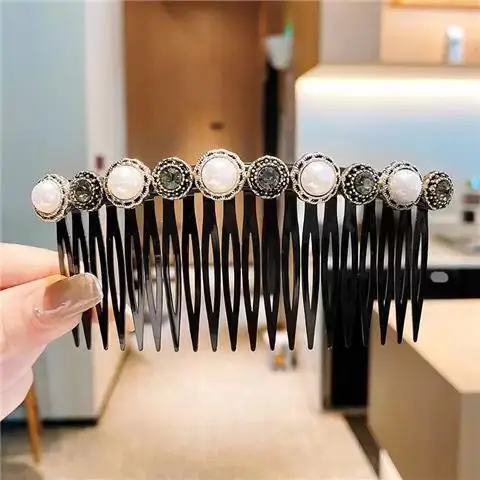 Pearl Pearl Hair Comb for Women - Image 3