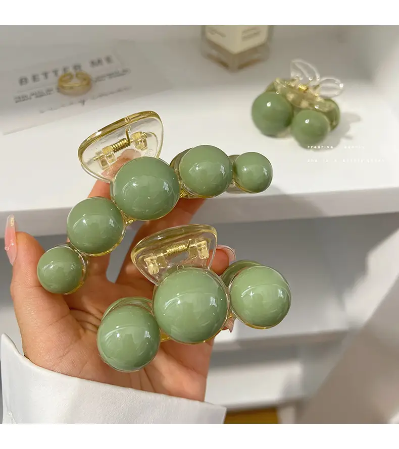Acrylic Pearl Earrings Large Small Grab Clip Autumn Winter — feature 6