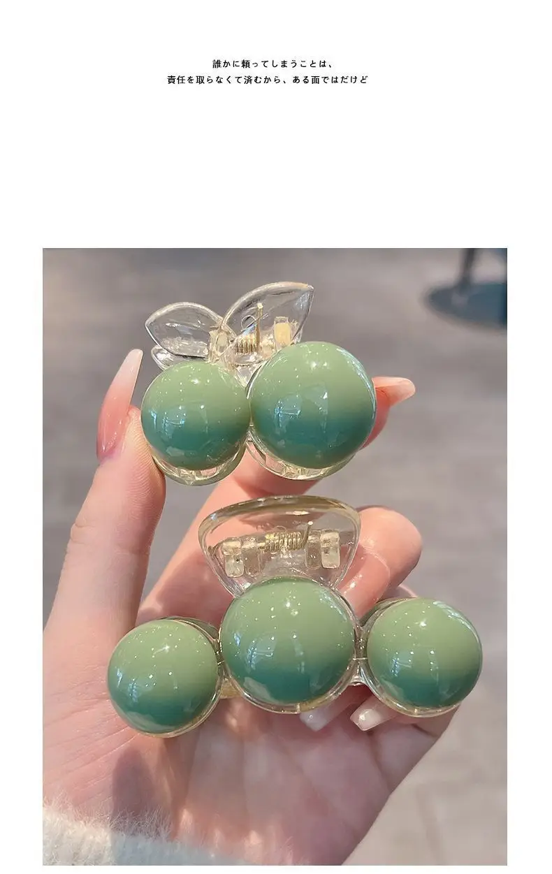 Acrylic Pearl Earrings Large Small Grab Clip Autumn Winter — feature 9