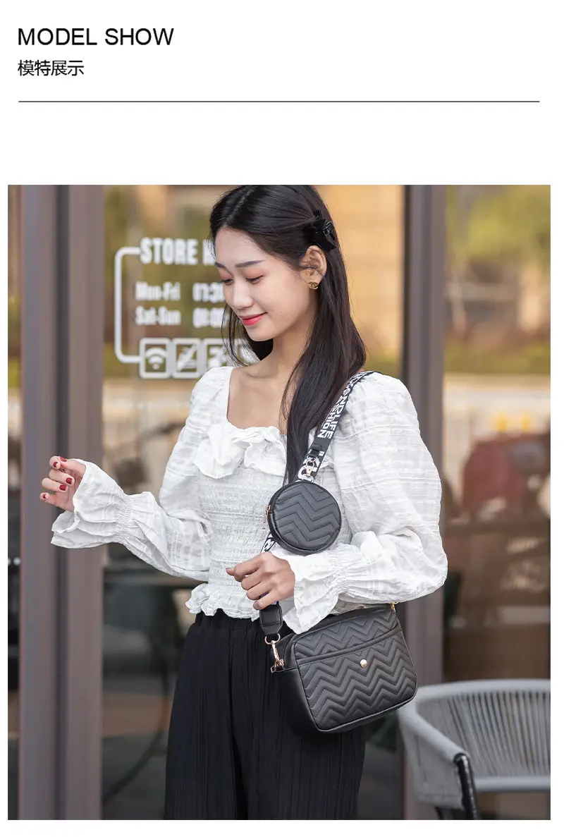 Women's Printed Shoulder Bag with Chain Strap 2023 — feature 7