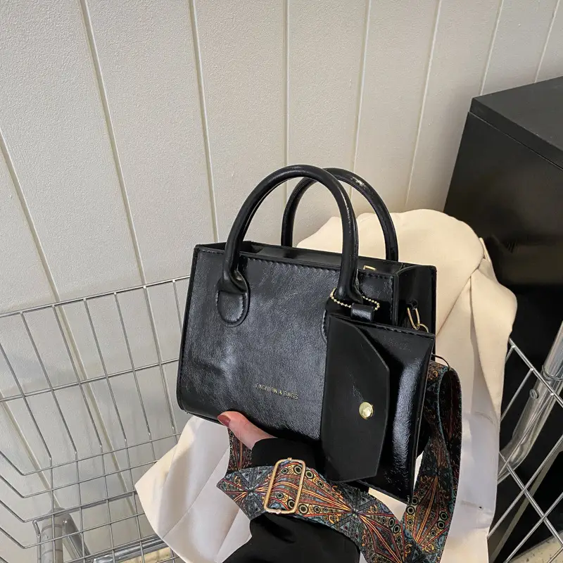 Women's Beige Shoulder Messenger Bag with Printed Strap - Image 6