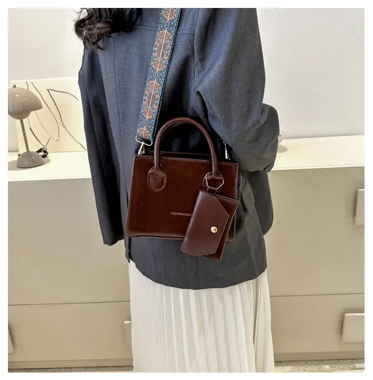 Women's Beige Shoulder Messenger Bag with Printed Strap — feature 17