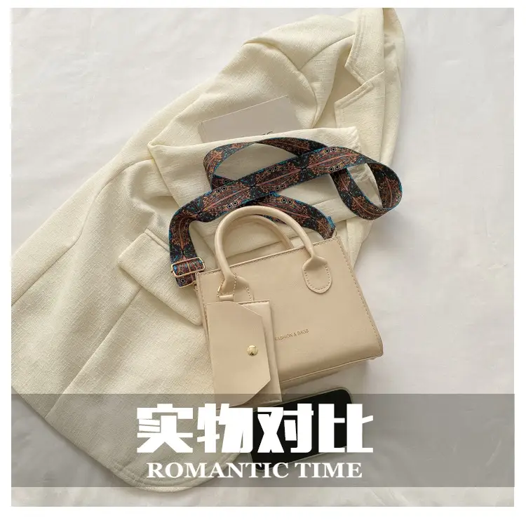 Women's Beige Shoulder Messenger Bag with Printed Strap — feature 6