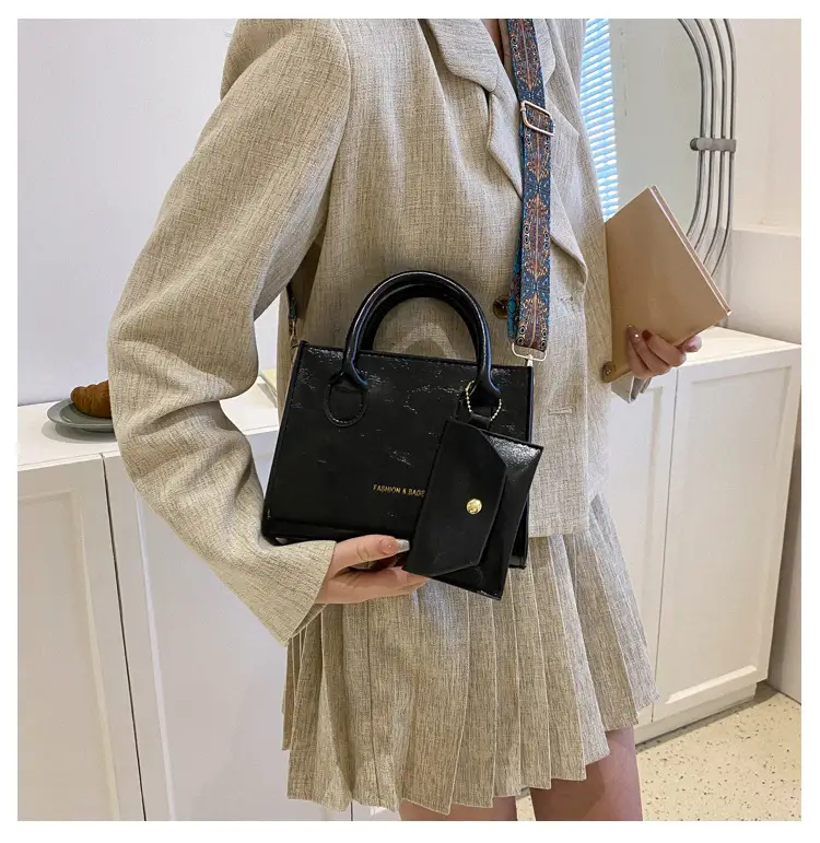 Women's Beige Shoulder Messenger Bag with Printed Strap — feature 9