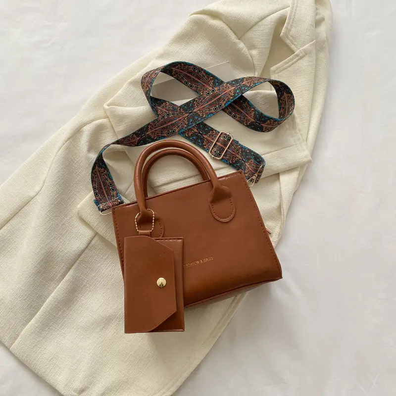 Women's Beige Shoulder Messenger Bag with Printed Strap - Image 3