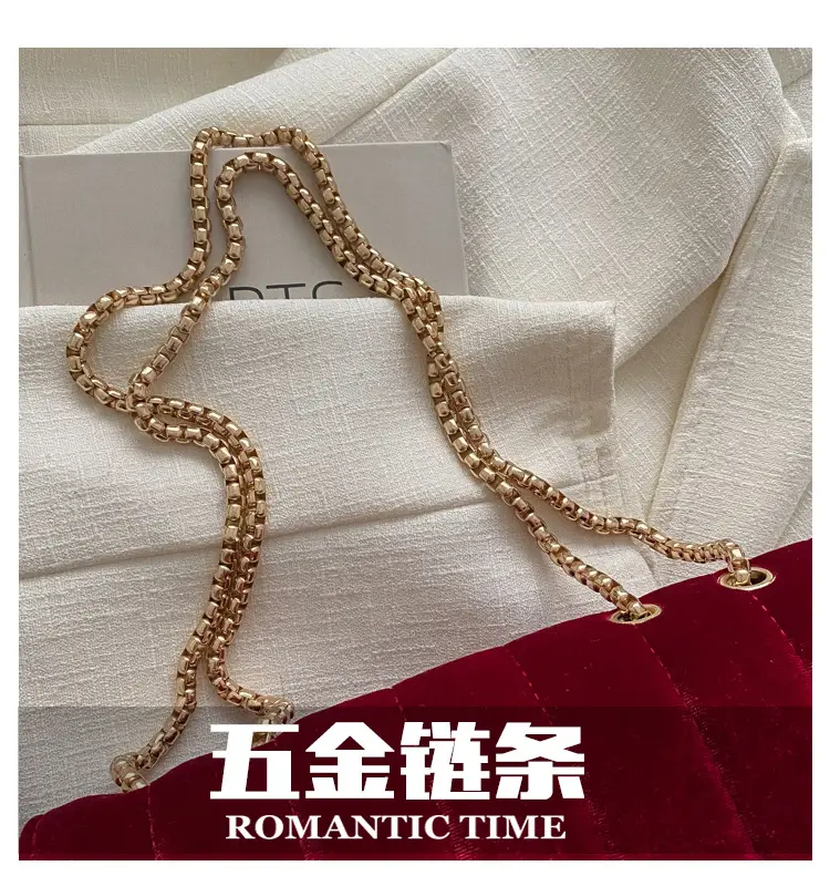Women Velvet Chain Shoulder Bag Red Spring 2023 — feature 5