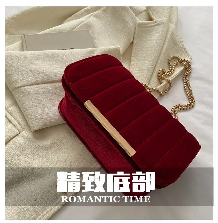 Women Velvet Chain Shoulder Bag Red Spring 2023 — feature 6