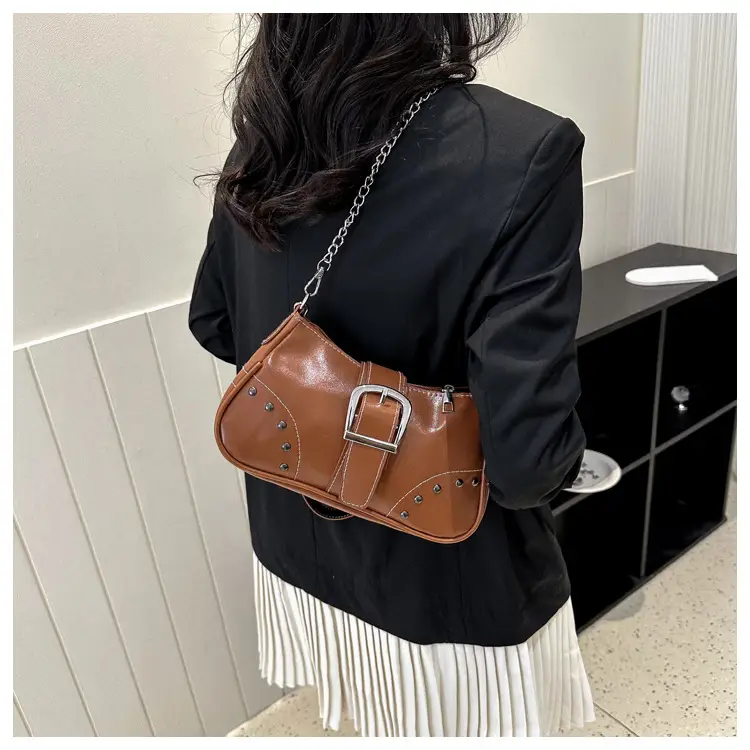 Retro Brown Leather Crossbody Bag for Women — feature 14