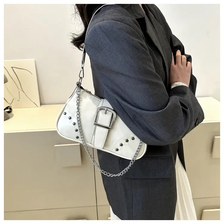 Retro Brown Leather Crossbody Bag for Women — feature 15