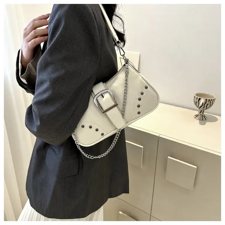 Retro Brown Leather Crossbody Bag for Women — feature 16